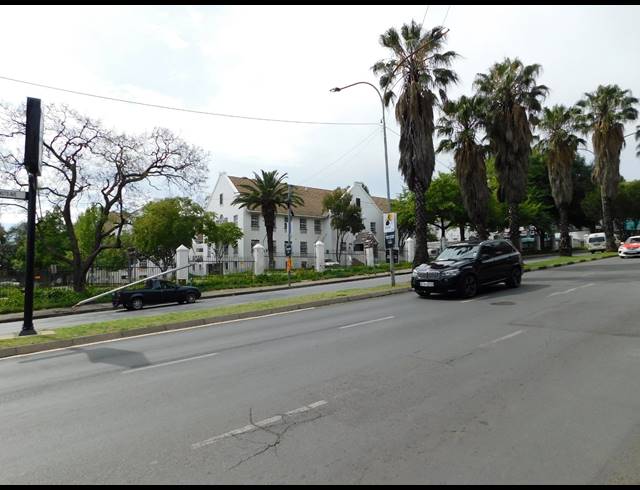 376M² OFFICE TO LET IN ROSEBANK